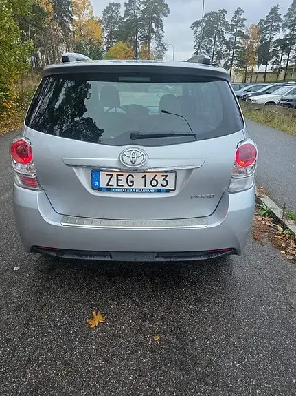 Toyota Verso 2018 photo 3