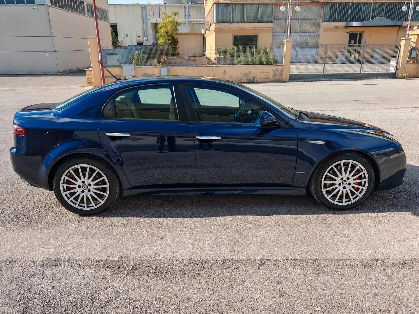 Alfa Romeo 159 2006 photo 5