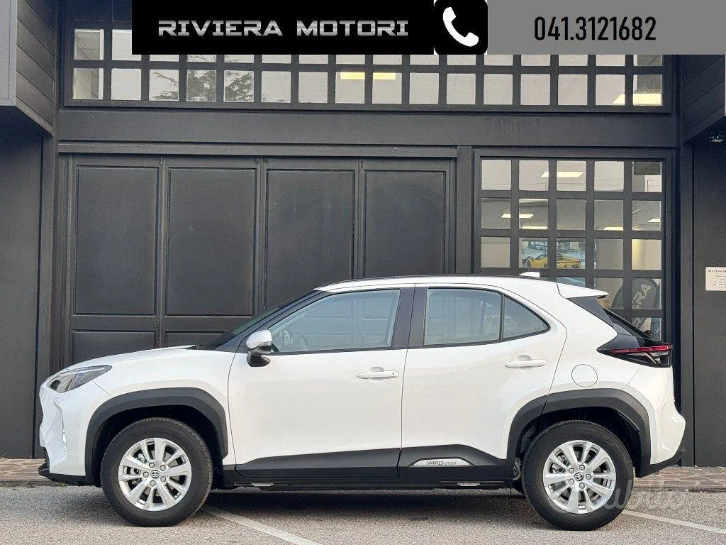 Toyota Yaris Cross 2023 photo 3