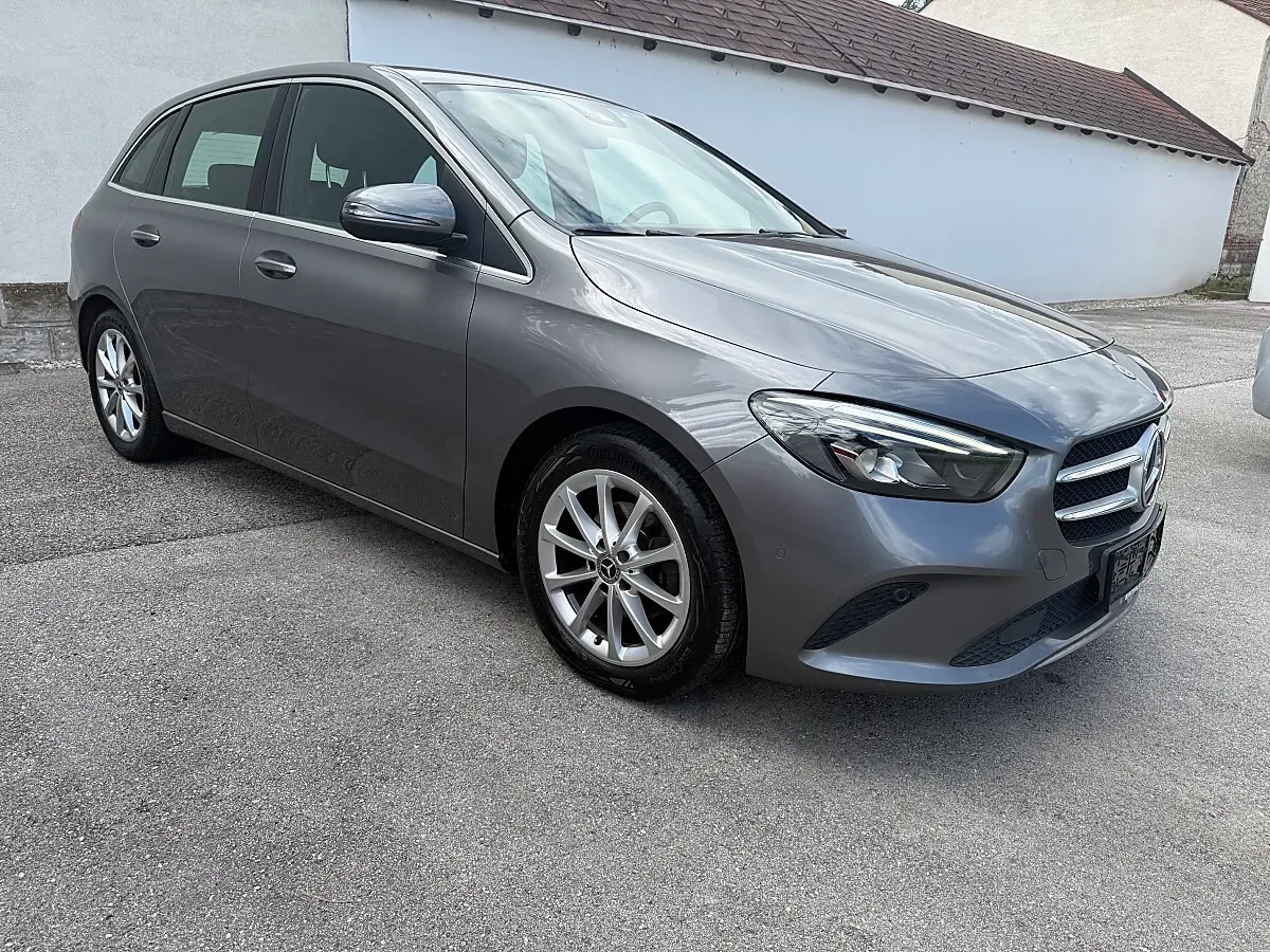 Mercedes-Benz B-Class 2019 photo 3