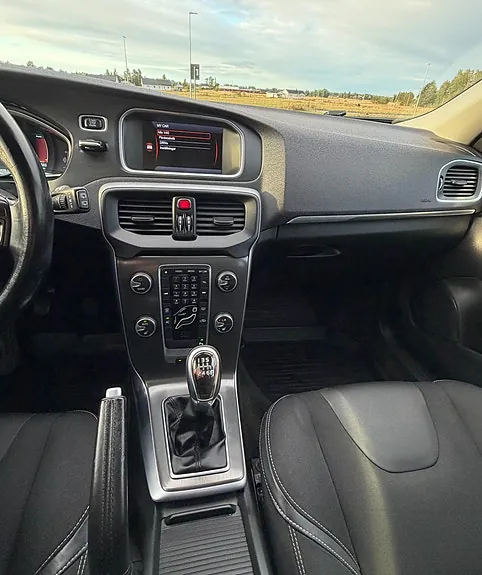 Volvo V40 2014 photo 5
