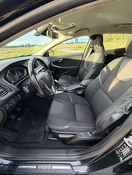 Volvo V40 2014 photo 4