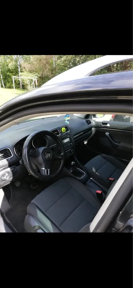 Volkswagen Golf 2012 photo 3