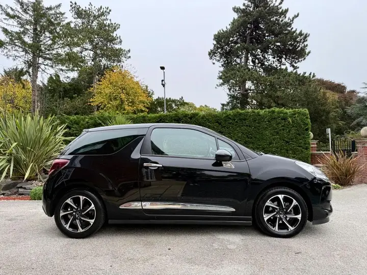 DS Automobiles Ds 3 2016 photo 3