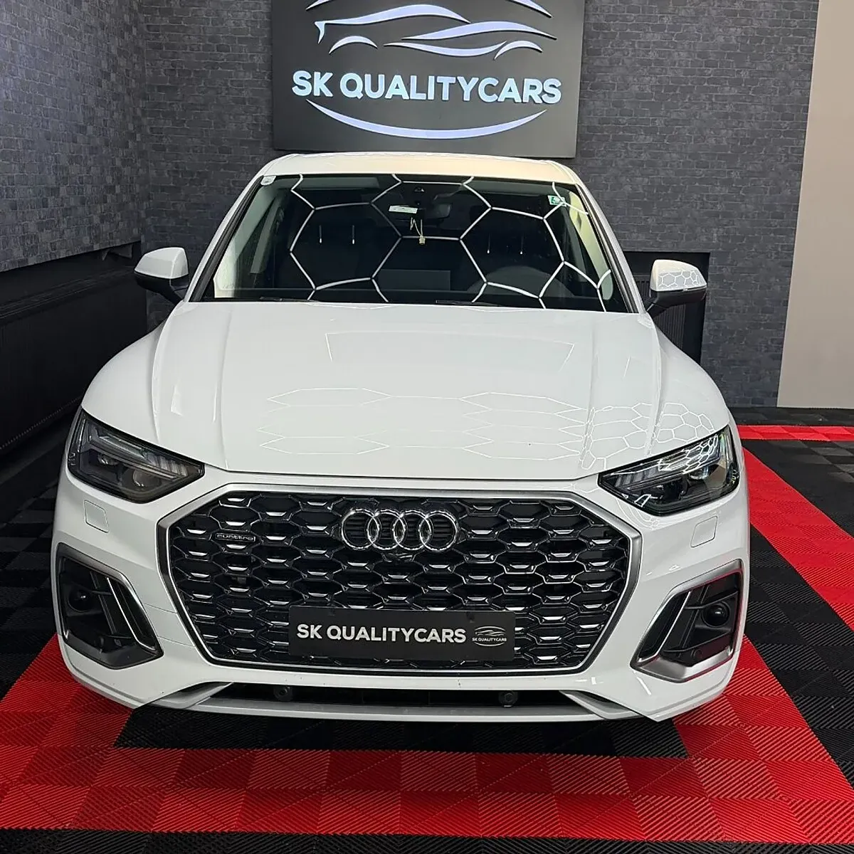 Audi Q5 2023 photo 3