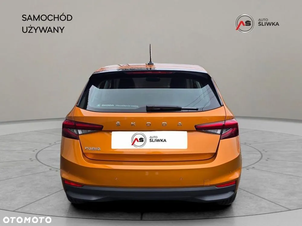 Skoda Fabia 2023 photo 4