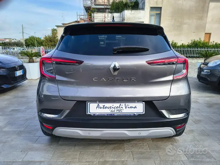 Renault Captur 2023 photo 5