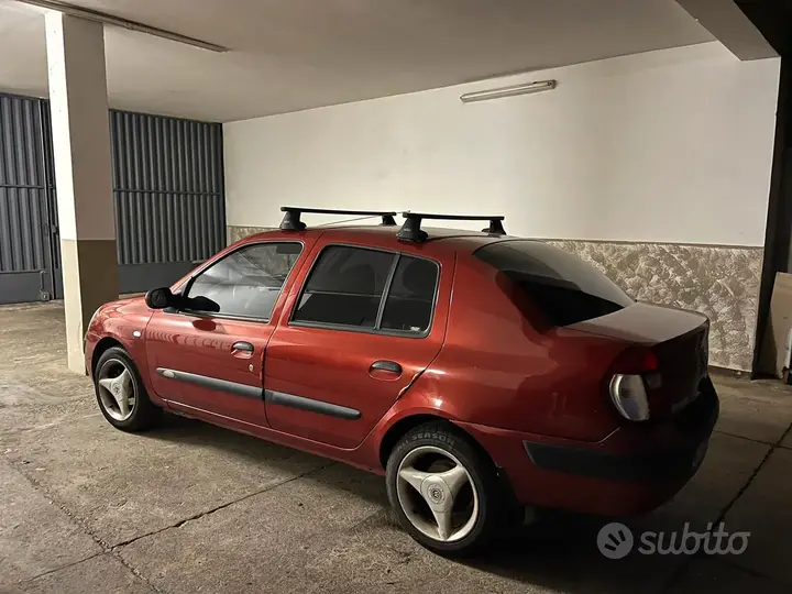 Renault Clio 2007 photo 4