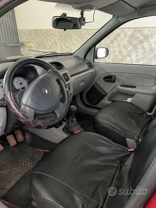 Renault Clio 2007 photo 3