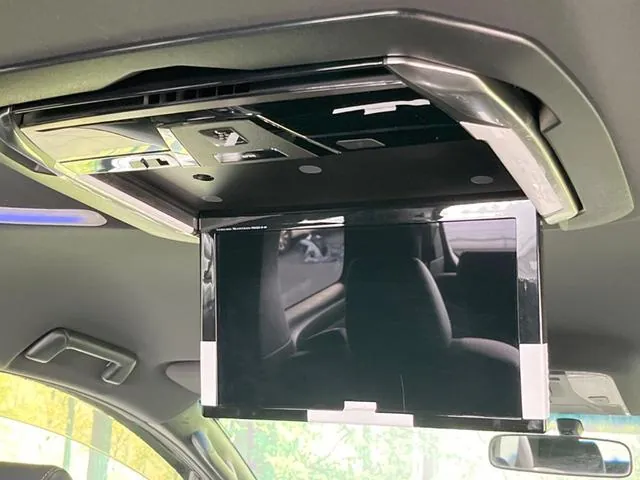 Toyota Verfia 2016 photo 4