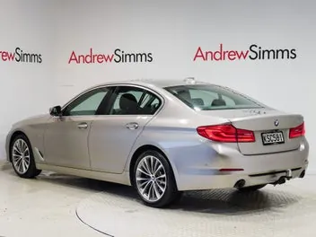 BMW 5 Series 2017 photo 3