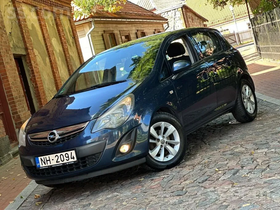 Opel Corsa 2014 photo 2