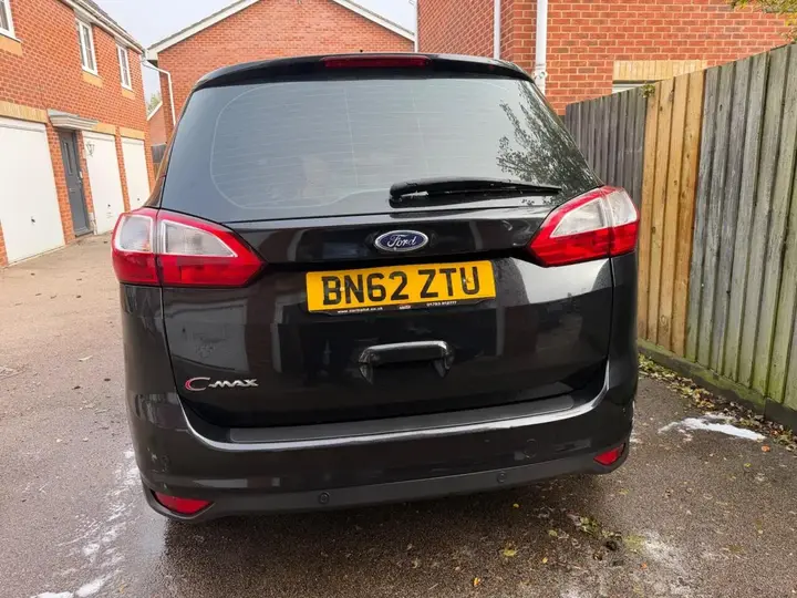 Ford Grand C-Max 2012 photo 5