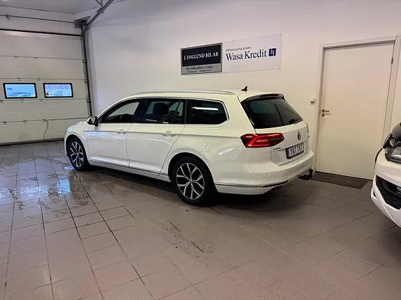 Volkswagen Passat 2016 photo 3