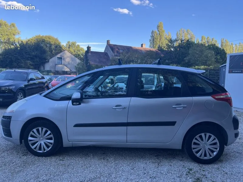 Citroen C4 Picasso 2007 photo 4