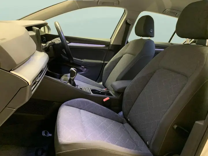 Volkswagen Golf 2021 photo 4