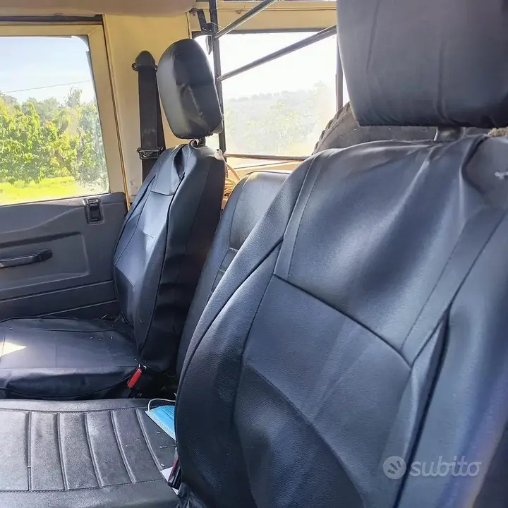 Land Rover Defender 1999 photo 5