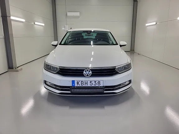 Volkswagen Passat 2016 photo 3