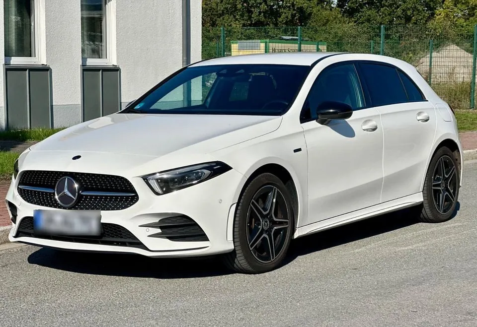 Mercedes-Benz A 250 E