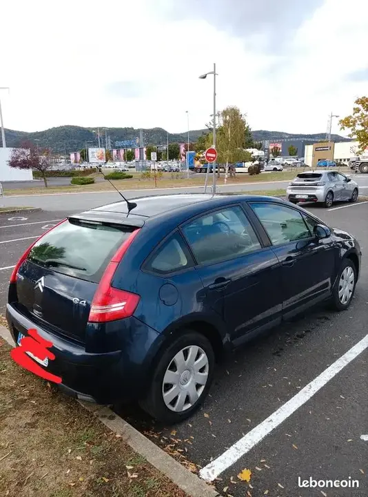 Citroen C4 2009 photo 2