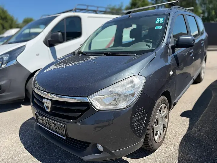 Dacia Lodgy 2013 photo 2