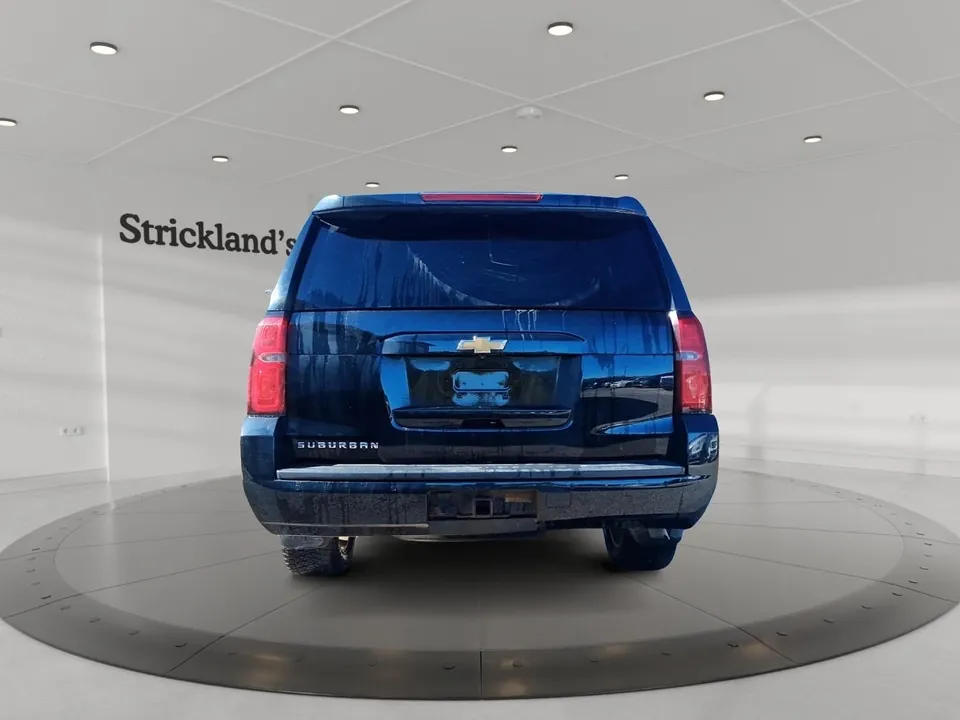 Chevrolet Suburban 2018 photo 5