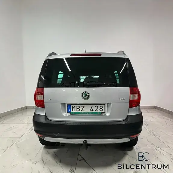 Skoda Yeti 2012 photo 5