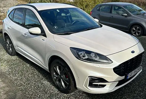 Ford Kuga 2022 photo 3