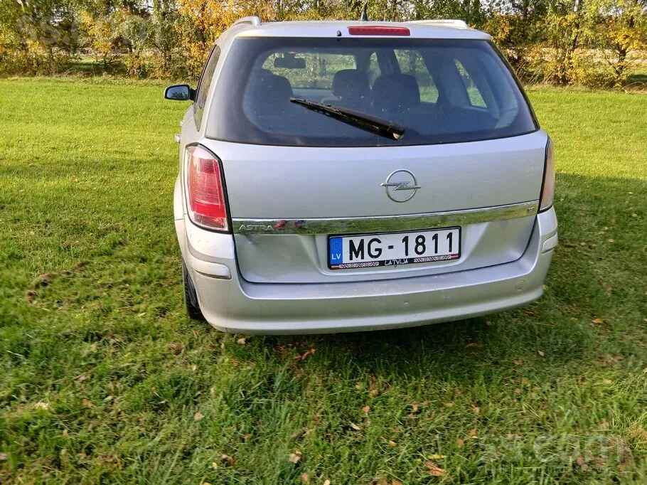 Opel Astra 2005 photo 4