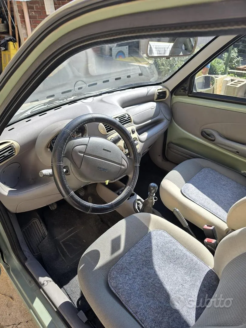 Fiat 600 2007 photo 2