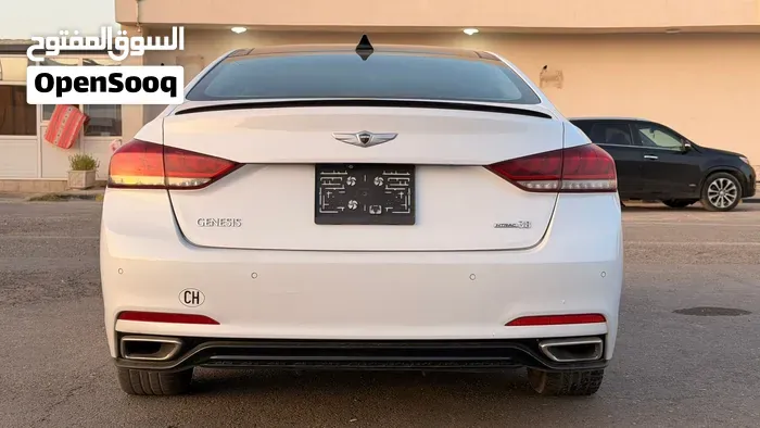 Genesis G80 2016 photo 3