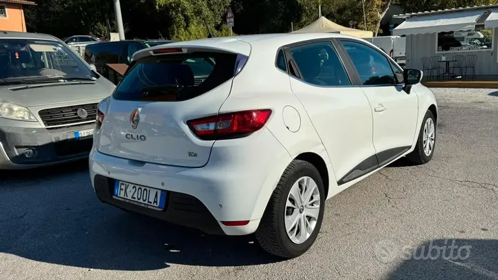 Renault Clio 2017 photo 5