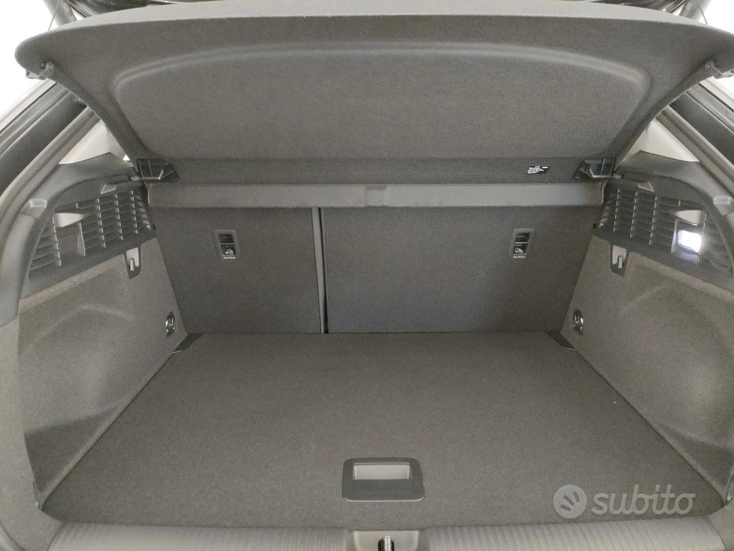 Audi Q2 2026 photo 4