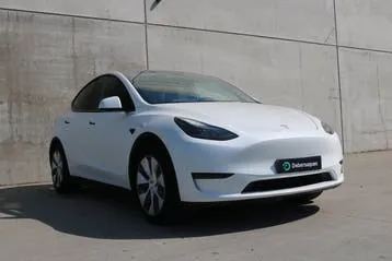 Tesla Model Y 2023 photo 3