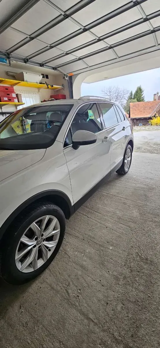 Volkswagen Tiguan 2016 photo 2