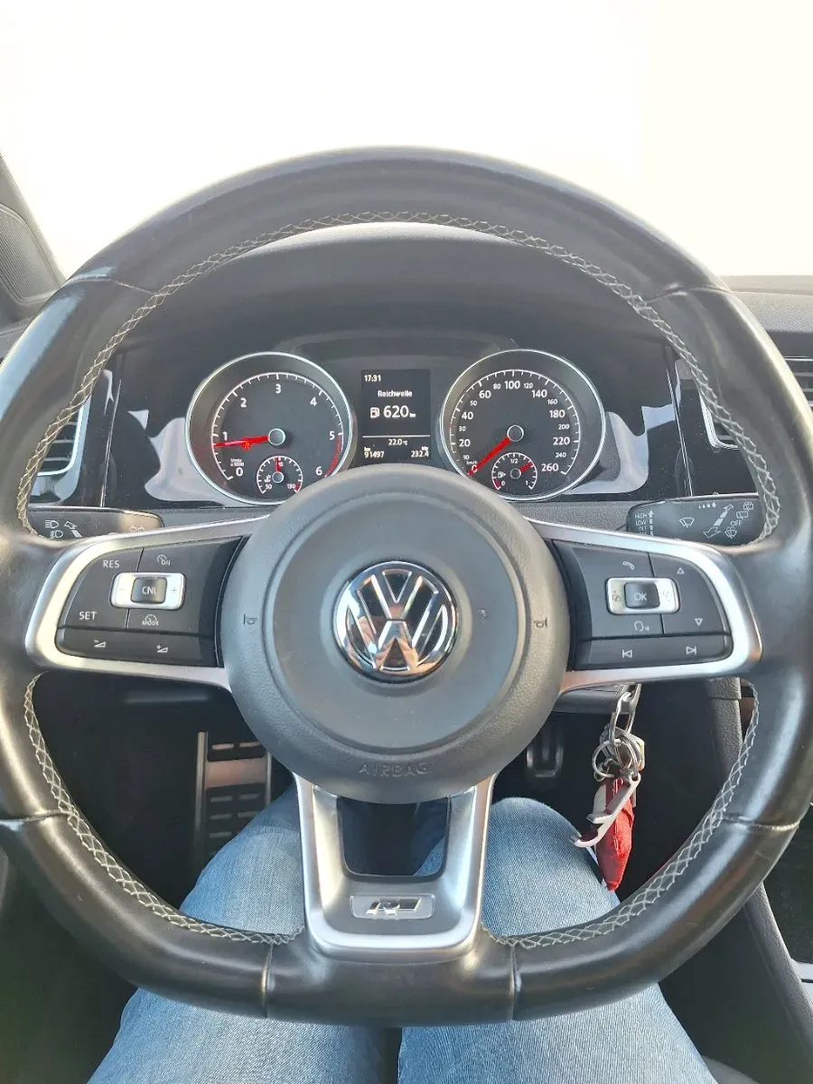 Volkswagen Golf 2016 photo 2