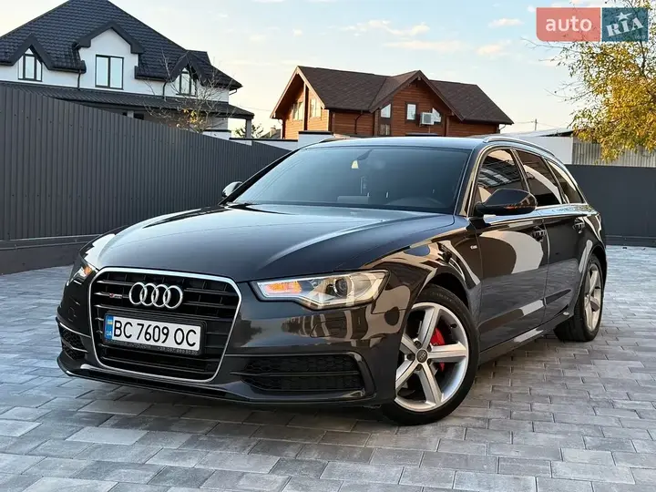 Audi A6 2012 photo 2
