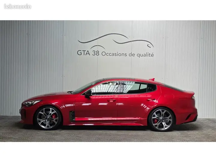 Kia Stinger 2017 photo 4