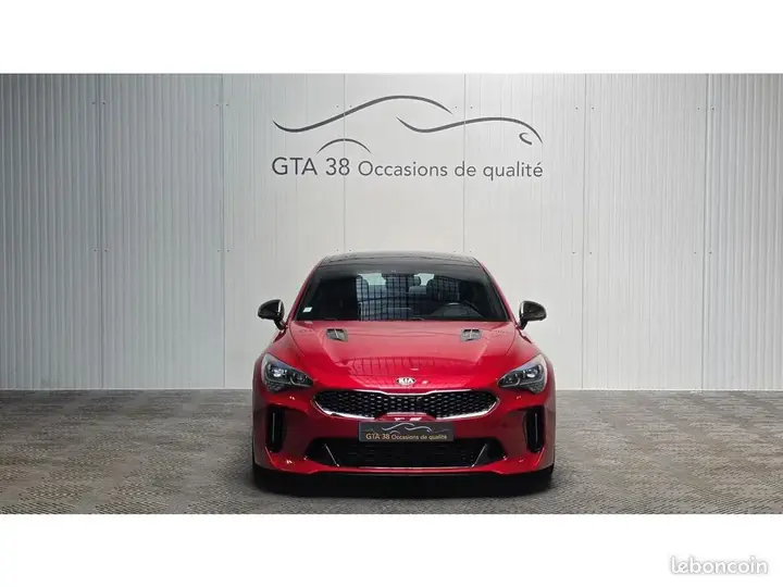 Kia Stinger 2017 photo 2