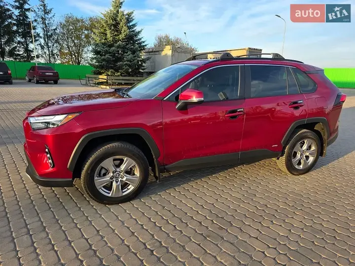 Toyota Rav4 2023 photo 4