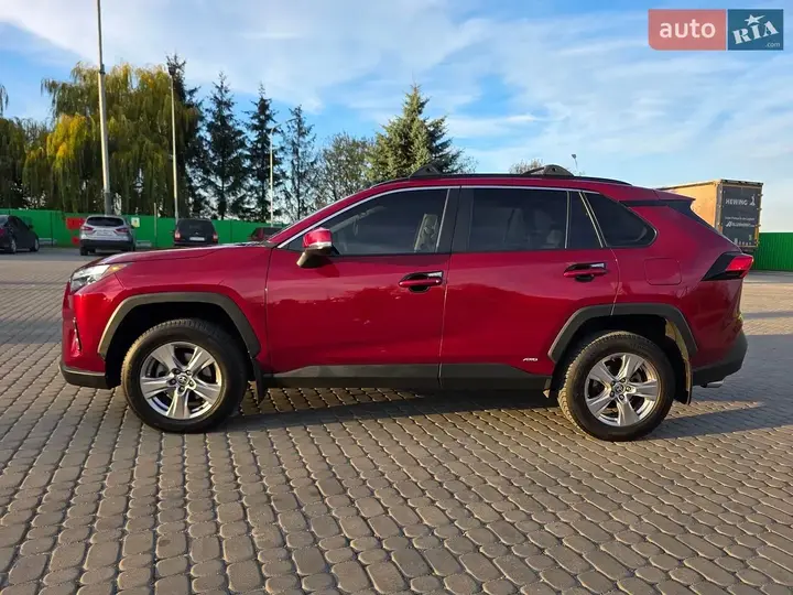 Toyota Rav4 2023 photo 5