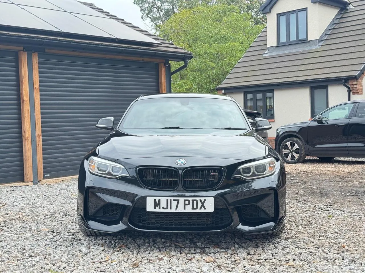 BMW M2 2017 photo 2