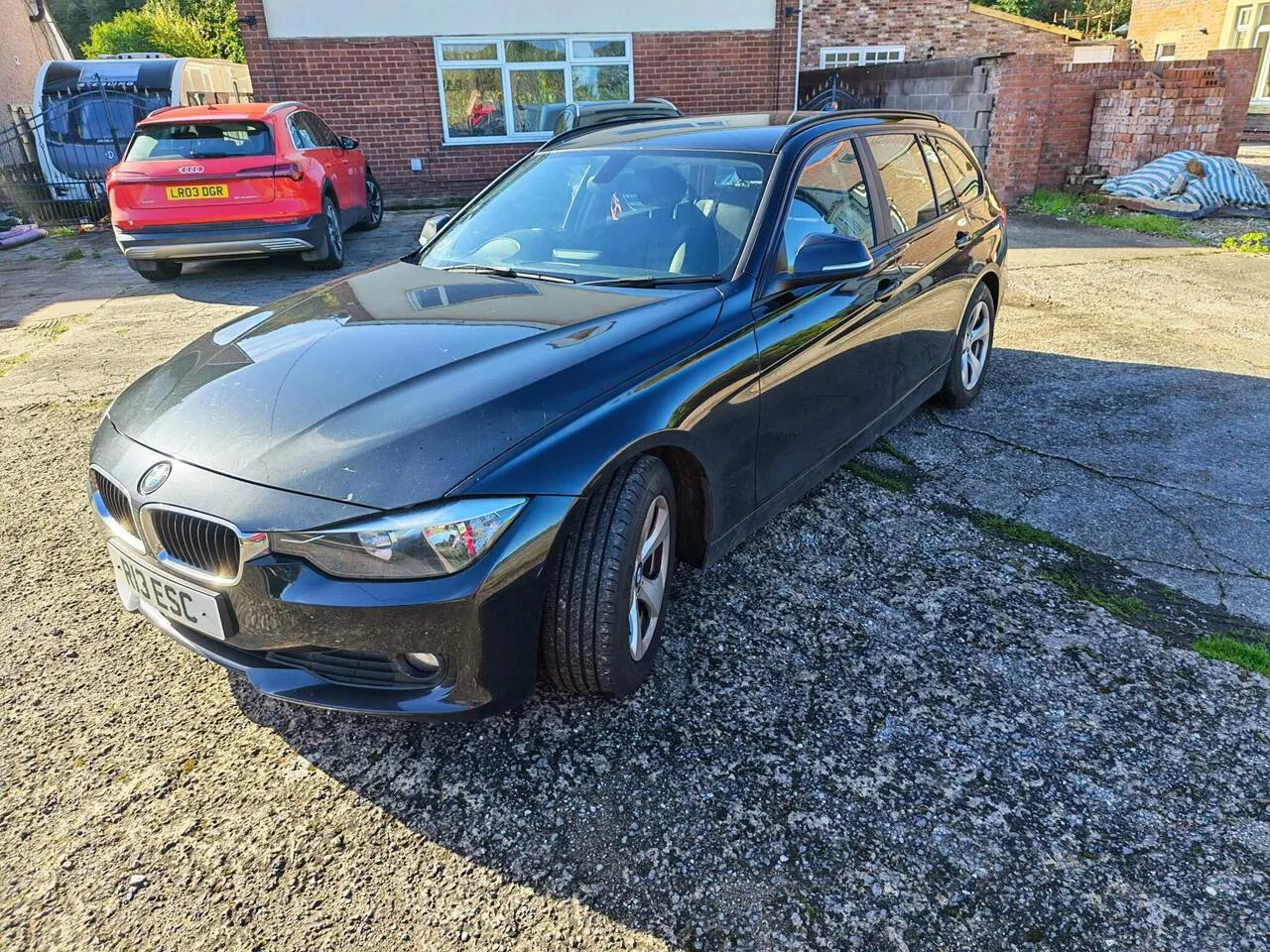 BMW 3 Series 2015 photo 3