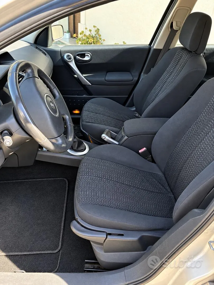 Renault Megane 2006 photo 5