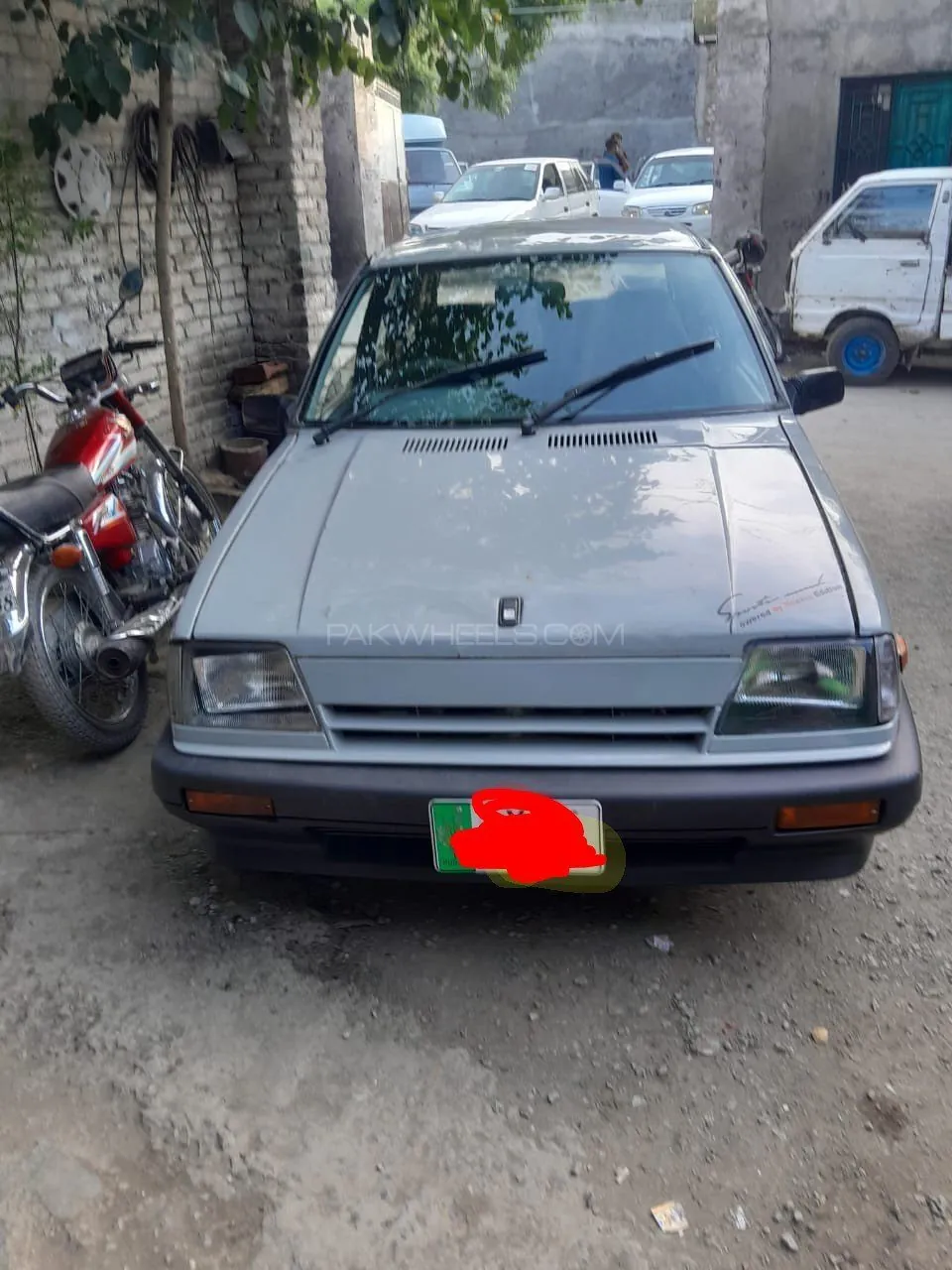 Suzuki Khyber