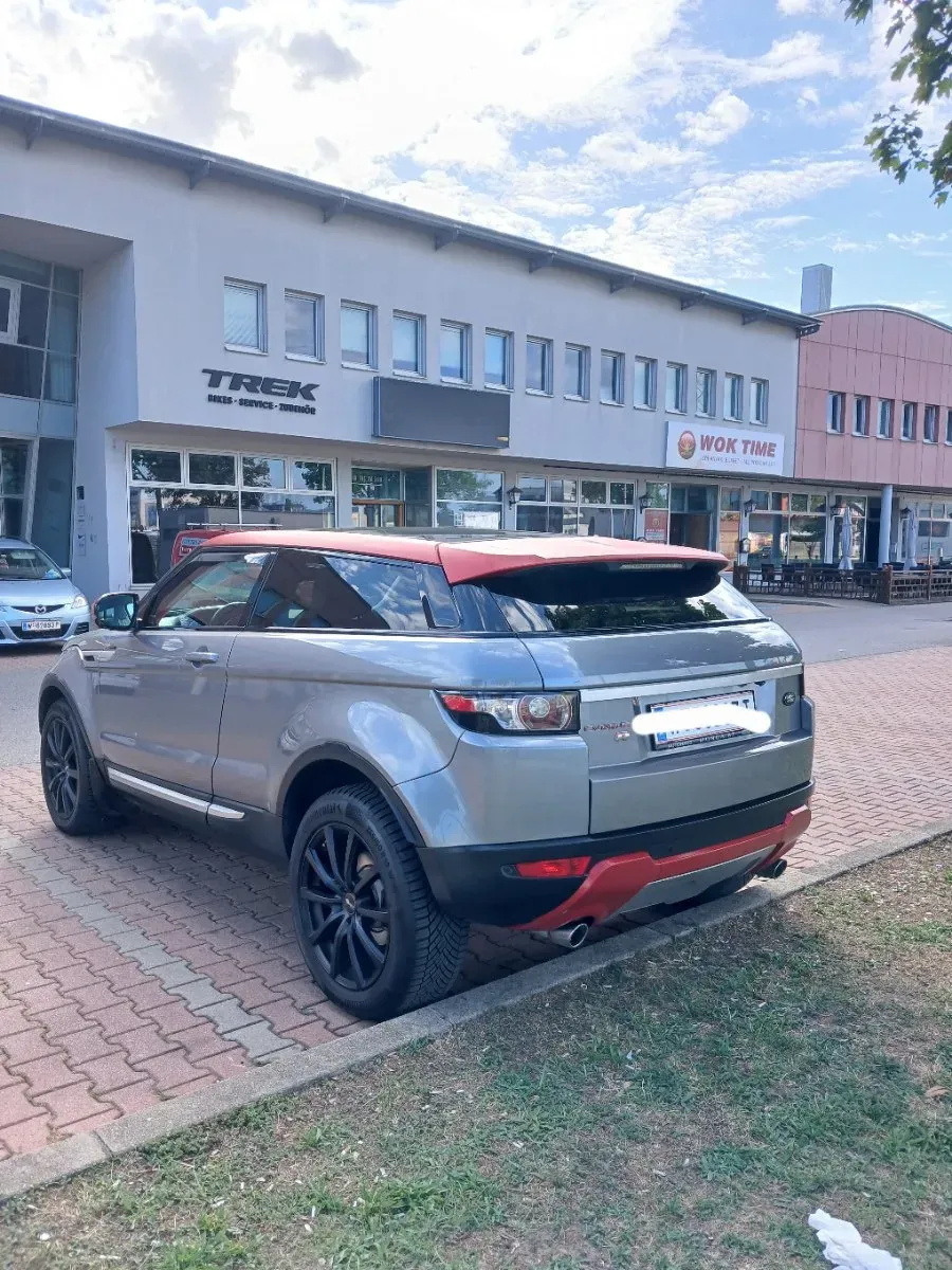 Land Rover Range Rover 2011 photo 3