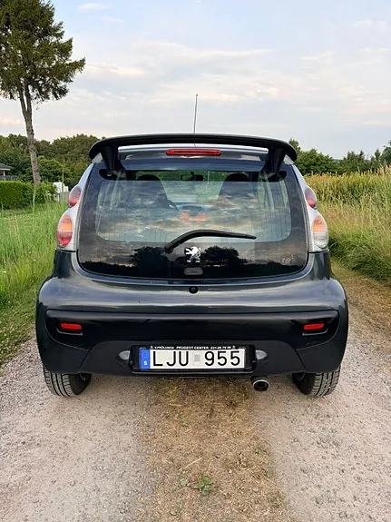 Peugeot 107 2007 photo 2