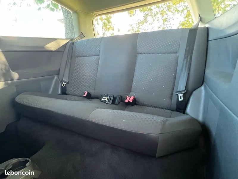 Volkswagen Polo 2002 photo 5