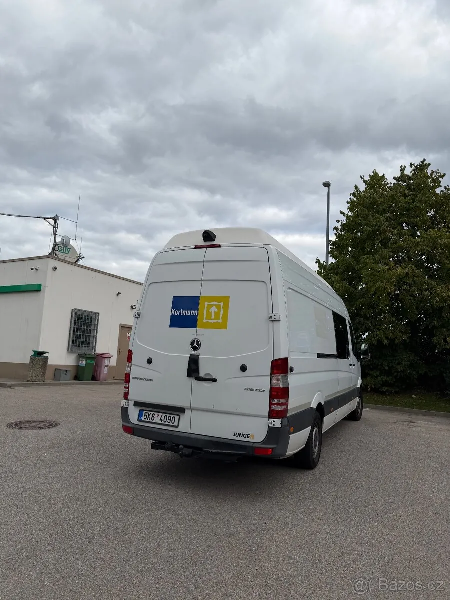 Mercedes-Benz Sprinter 2016 photo 2