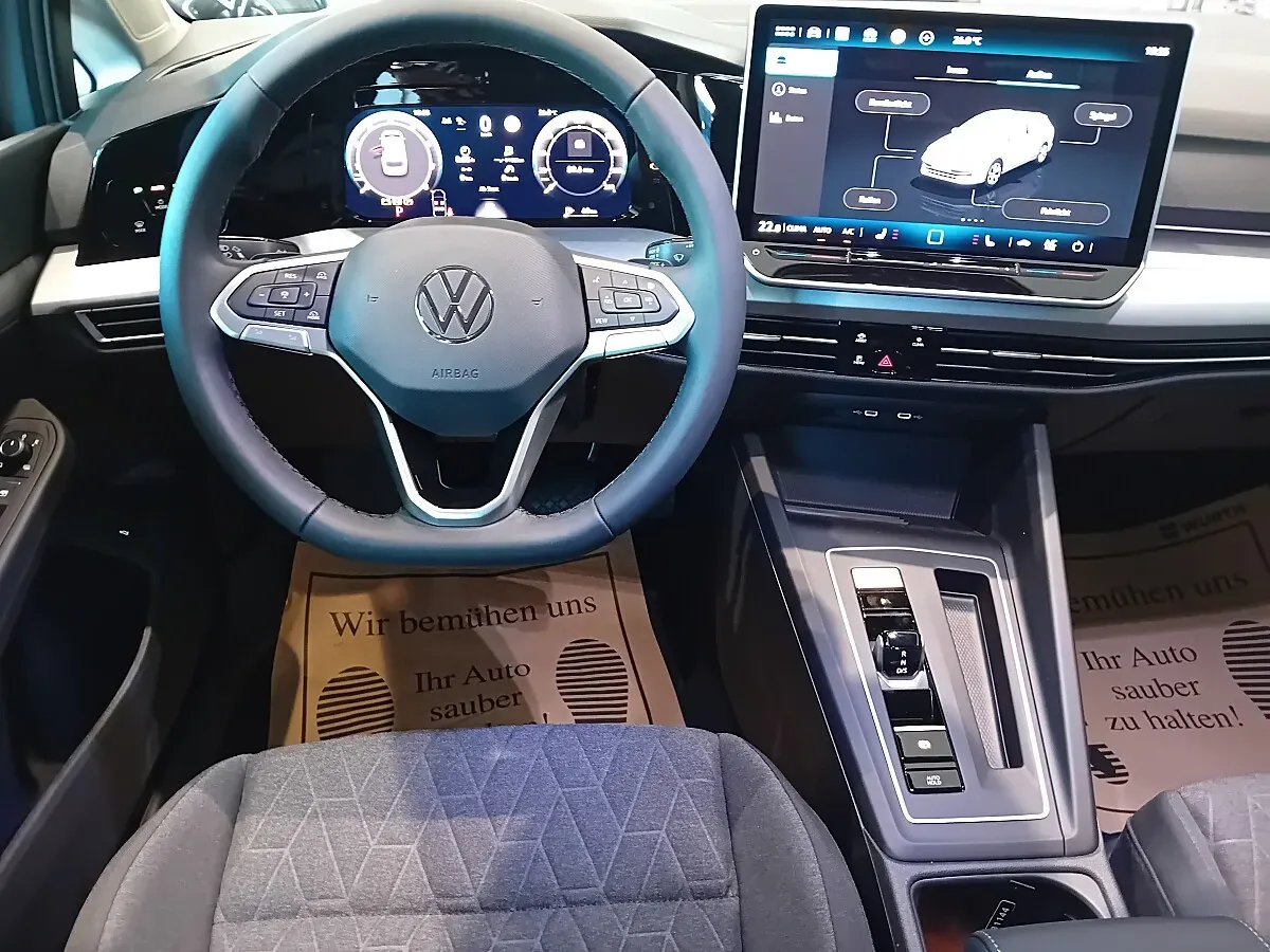 Volkswagen Golf 2026 photo 3